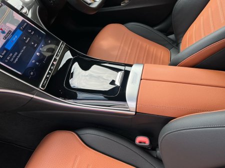 2025 Mercedes-Benz C Class C 300e AMG Line Premium PHEV €65,950 thumbnail