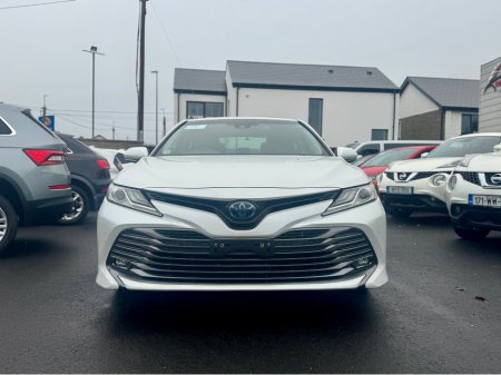 2019 Toyota Camry Hybrid – Pearl White, High Spec, JBL, Mint €20,750 thumbnail