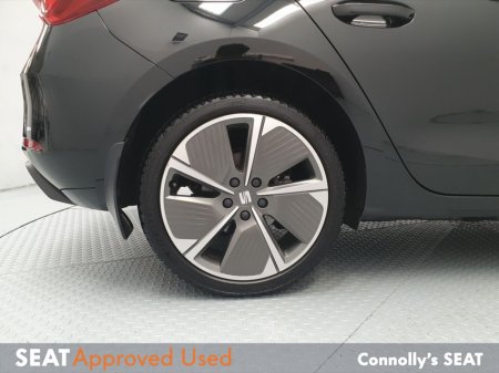 2021 SEAT Leon FR+ e-Hybrid 204hp Auto €22,945 thumbnail