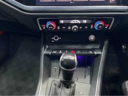 2020 Audi Q3 €34950! 2020 AUDI Q3 S-LINE 35TDI QUATTRO 2.0 AUTOMATIC / CRUISE CONTROL / ELECTRIC MEMORY & HEATED SEATS / REVERSE CAMERA €34,950 thumbnail