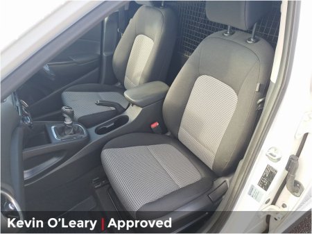 2021 Hyundai Kona Comfort Mild Hybrid Commercial €11,300