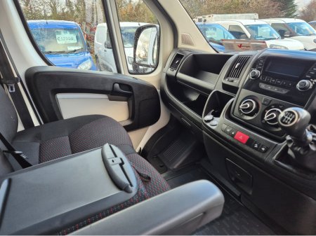 2019 Peugeot Boxer BOXDODY 6 MAXI MOVER €20950 inc vat €17,032 thumbnail