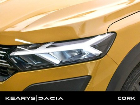 2025 Dacia Sandero Stepway Extreme TCe 90 GSR2 €23,990 thumbnail