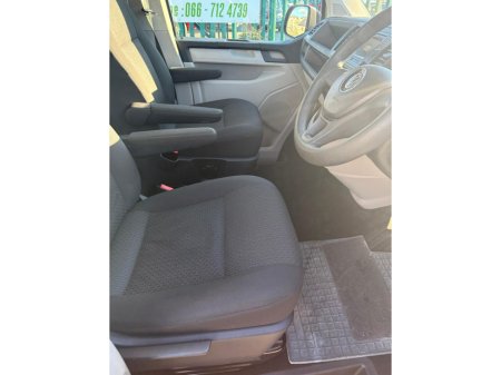 2016 Volkswagen Transporter T6 SHS TREND TDI 150HP D D7F 5DR €31,950