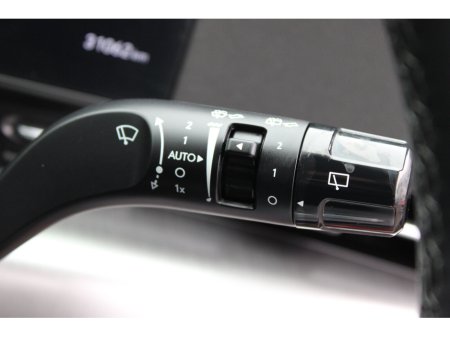 2025 Hyundai Kona 1.6 HYBRID Elegance Auto €36,950 thumbnail