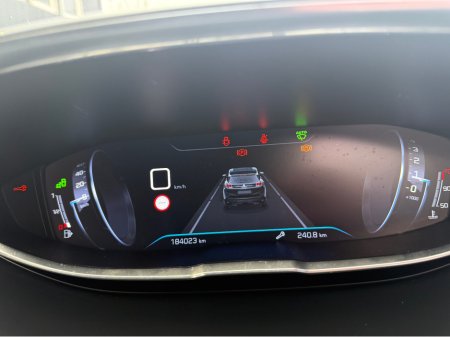 2018 Peugeot 3008 ALLURE 1.5 BLUE HDI 130 6 6.2 4DR €12,950 thumbnail