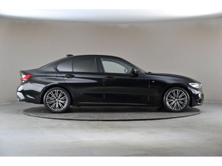 2022 BMW 3 Series 320D M SPORT *FULL BEIGE LEATHER* €39,890 thumbnail