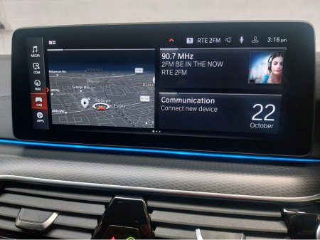 2021 BMW 5 Series 212 545 XDRIVE M SPORT PRO (MASSIVE SPEC )VISIBILITY PACKAGE WITH LASER LIGHTS  - DRIVER ASSIST PROF PACK- PARK ASSIST PROF PACK-  TECH PLUS PACKAGE - HEADS UP- HARMON KARDON - ACTIVE CRUISE CONTROL thumbnail