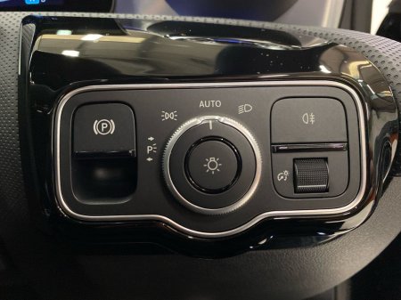 2024 Mercedes-Benz CLA Class CLA 250 e AMG Line Premium €43,950 thumbnail