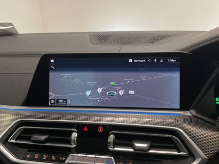 2022 BMW X5 xDrive45e PHEV M Sport / Pro Pack / Pan Roof €64,995 thumbnail