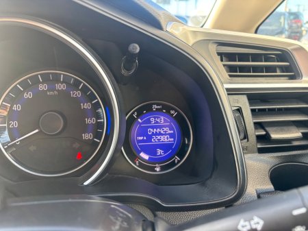 2014 Honda Fit  €8,950 thumbnail