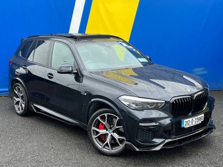 2021 BMW X5 XDRIVE45E M-SPORT COMPETITION * HUGE SPEC * // OPENING PAN ROOF // LEATHER M-SPORT HEATED SEATS // BRAND NEW XM 22