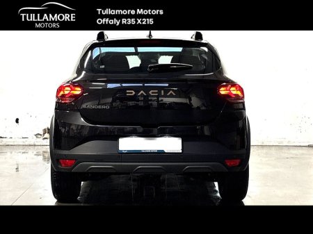 2025 Dacia Sandero Stepway Extreme TCe 90 GSR2 €22,900 thumbnail