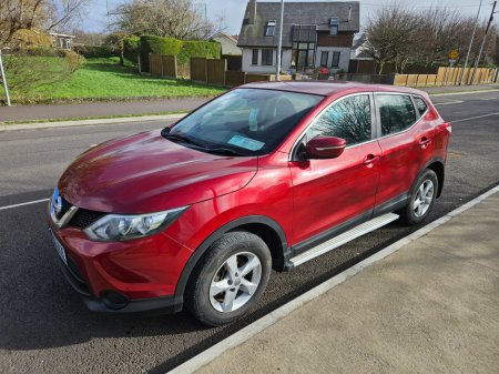 2014 Nissan Qashqai 1.2 PET XE 4DR €8,950