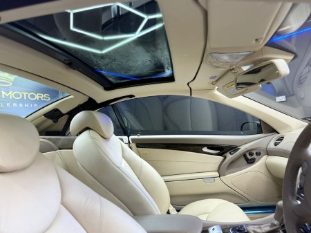 2007 Mercedes-Benz SL Class SL 350 €21,700 thumbnail