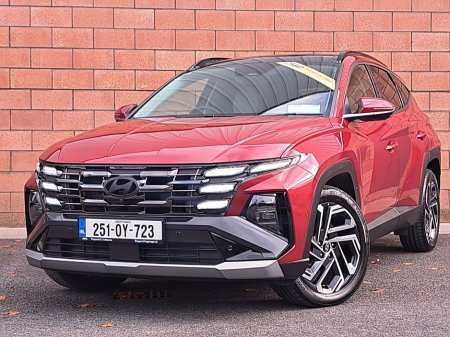 2025 Hyundai Tucson Plug in Hybrid Platinum Model with Panomaric Sunroof. €46,950