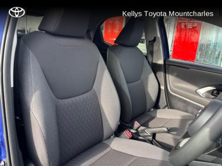 2022 Toyota Yaris YARIS 1.0 LUNA €21,950