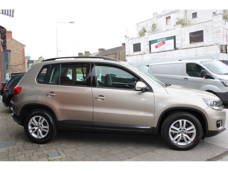 2014 Volkswagen Tiguan TREND & FUN 2.0 TDI 110HP €8,950