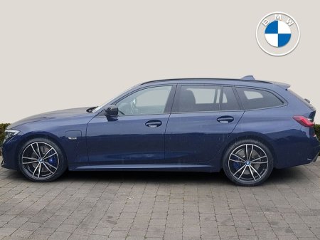 2022 BMW 3 Series 330e M Sport Pro Edition €46,995