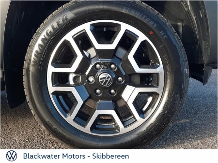 2026 Volkswagen Amarok 3.0TDI 237HP PAN AMERICANA €73,900 thumbnail