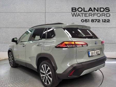 2024 Toyota Corolla Cross 1.8 Hybrid Luna Hatchback €33,975