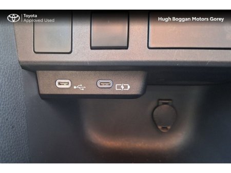 2025 Toyota Yaris Cross YARIS CROSS LUNA SPORT BI €33,950 thumbnail