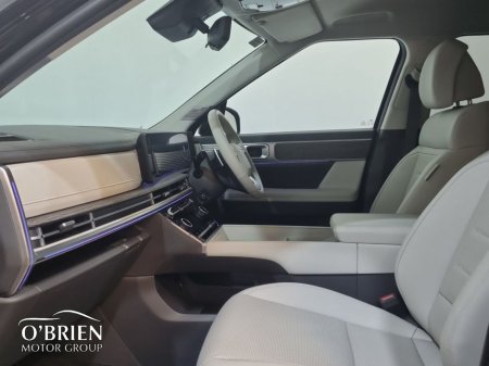 2025 Hyundai Santa Fe 1.6 PHEV 4WD Premium DEMO €63,900