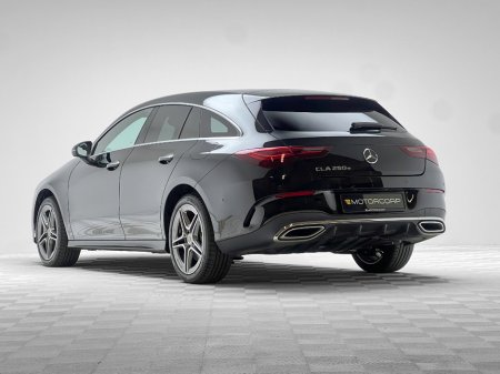 2024 Mercedes-Benz CLA Class 250E AMG LINE PREM PLUS NIGHT ED €37,990 thumbnail