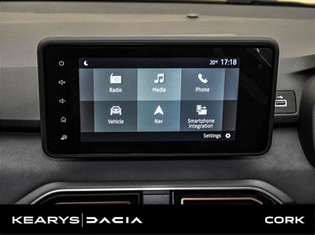 2025 Dacia Sandero Stepway Extreme TCe 90 GSR2 €23,990 thumbnail