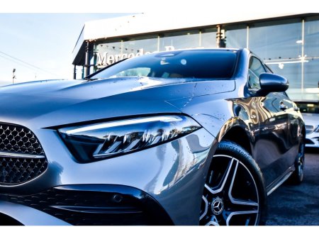 2025 Mercedes-Benz A Class A250e AMG Premium Saloon thumbnail