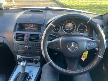 2010 Mercedes-Benz C Class C SERIES 2.2 CDI BLUE EFFICIENCY SPORT 4DR A €4,950 thumbnail