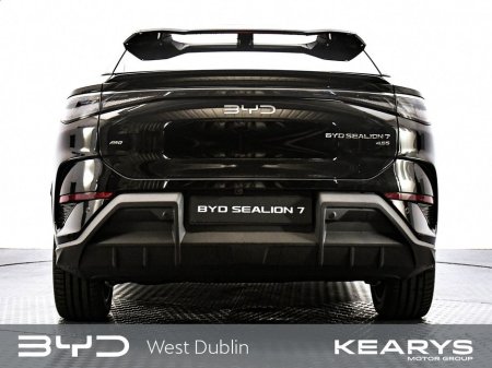 2026 BYD Sealion 7 Order your 261 Sealion 7 Comfort Black today! thumbnail