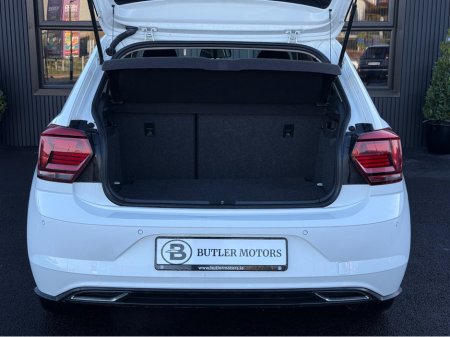 2020 Volkswagen Polo R-LINE 1.0P TSI **GREAT SPEC** €17,950 thumbnail