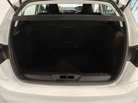 2016 Peugeot 308 ALLURE 1.2 110 4DR €8,750 thumbnail