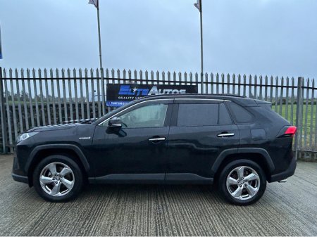 2020 Toyota Rav4 Sunroof Sport AWD Self Charging Hybrid €32,500 thumbnail