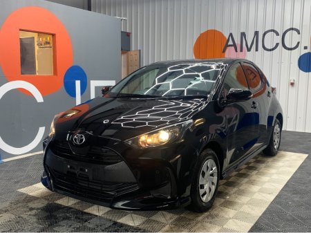 2023 Toyota Yaris 1.0 PETROL AUTOMATIC / 9k KMs / Reverse Camera €21,950