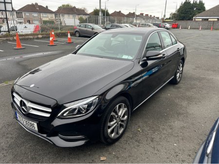 2015 Mercedes-Benz C Class 200 Auto//ONLY 82000KLMS///TOP OF THE RANGE AVANTGARDE MODEL///I OWNER IRISH CAR WITH BRAND NEW NCT UNTIL 9/2026//TAXED TILL MAY//LOW TAX 270E €16,950