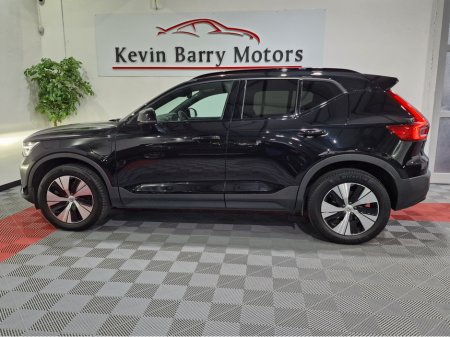 2022 Volvo XC40 T4 PLUS DARK RECHARGE AUTOMATIC **ONE OWNER / APPLE CARPLAY / BLIND SPOT ASSIST / ELECTRIC BOOTLID / HEATED FRONT & REAR SEATS / HEATED STEERING WHEEL / REVERSE CAMERA / WIRELESS PHONE CHARGING** €34,900 thumbnail