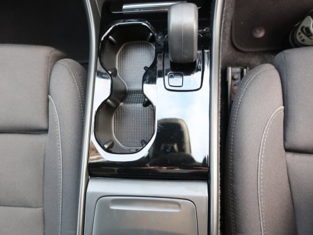 2023 Volvo C40 Recharge BEV 231hp Ultimate €32,995 thumbnail