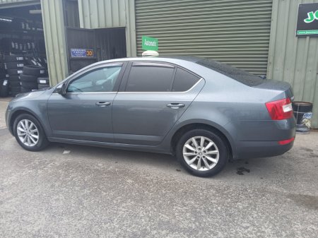 2016 Skoda Octavia AMBITION 1.6TDI 110HP €9,995