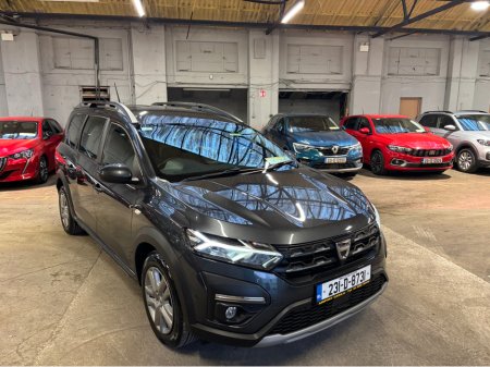 2023 Dacia Jogger COMFORT TCE 110 5DR 7 seater €16,999 thumbnail