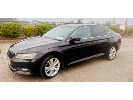 2017 Skoda Superb  €11,995