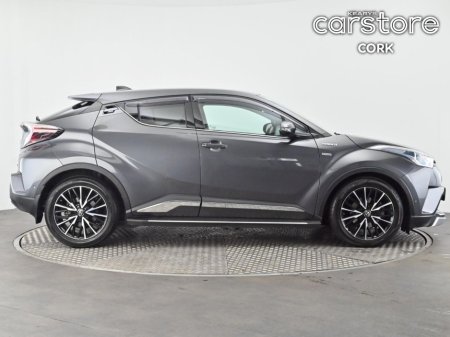 2019 Toyota C-HR 1.8 HYBRID SOL €22,380