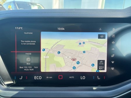 2025 Volkswagen Touareg 3.0 TSI PHEV 462HP R €115,975 thumbnail