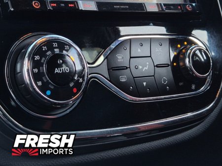 2016 Renault Captur ONLY 75KMS AUTOMATIC thumbnail