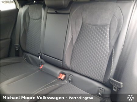 2026 Volkswagen T-Roc NEW R-LINE 1.5eTSI mHEV 150HP AUTO €52,620 thumbnail