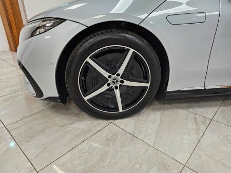 2022 Mercedes-Benz EQS 450+ // SUNROOF €62,950