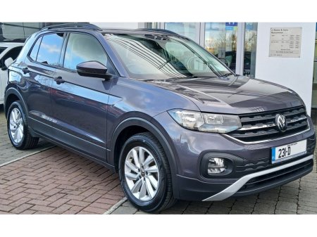 2023 Volkswagen T-Cross Life 1.0 TSI 95HP *REARVIEW CAMERA, ADAPTIVE CRUISE CONTROL, CALL US TODAY* €24,495