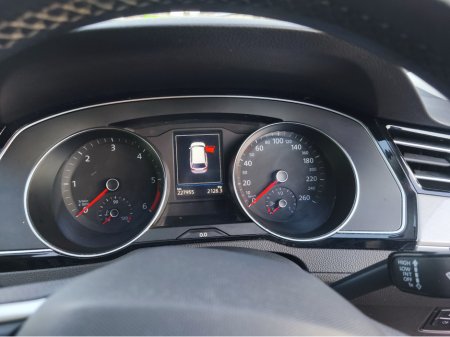 2021 Volkswagen Passat ESTATE BUS 2.0 TDI MANUAL 6SPEED FWD AA Approved 1 Year Warranty €19,950 thumbnail