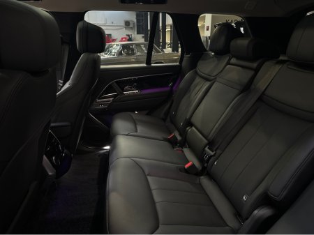 2025 Land Rover Range Rover P460 E-HYBRID HIGH SPEC NEW €149,950 thumbnail